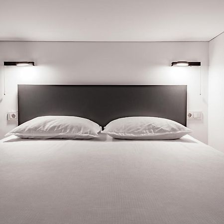 River House Apartments Каунас Екстер'єр фото