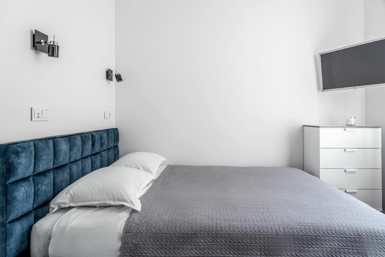 River House Apartments Каунас Екстер'єр фото