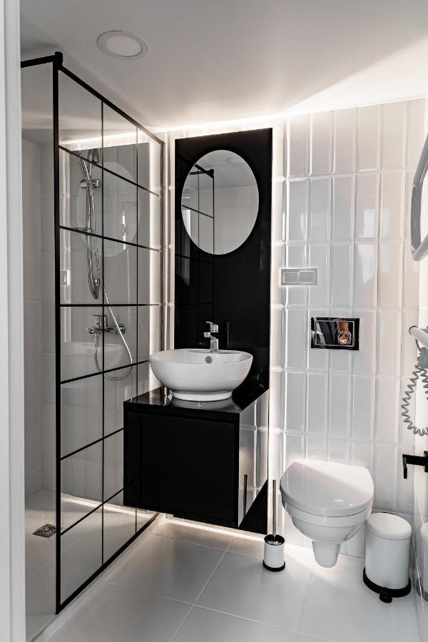 River House Apartments Каунас Екстер'єр фото