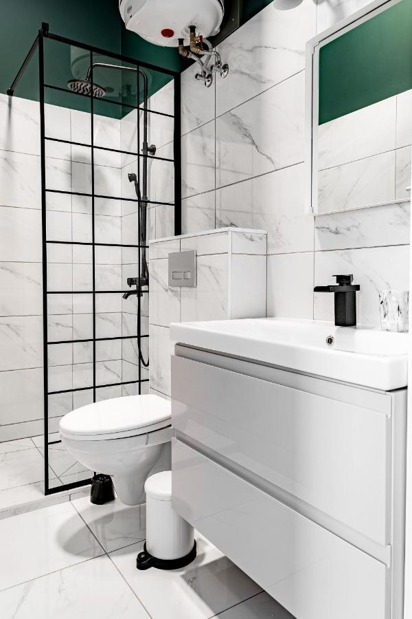River House Apartments Каунас Екстер'єр фото