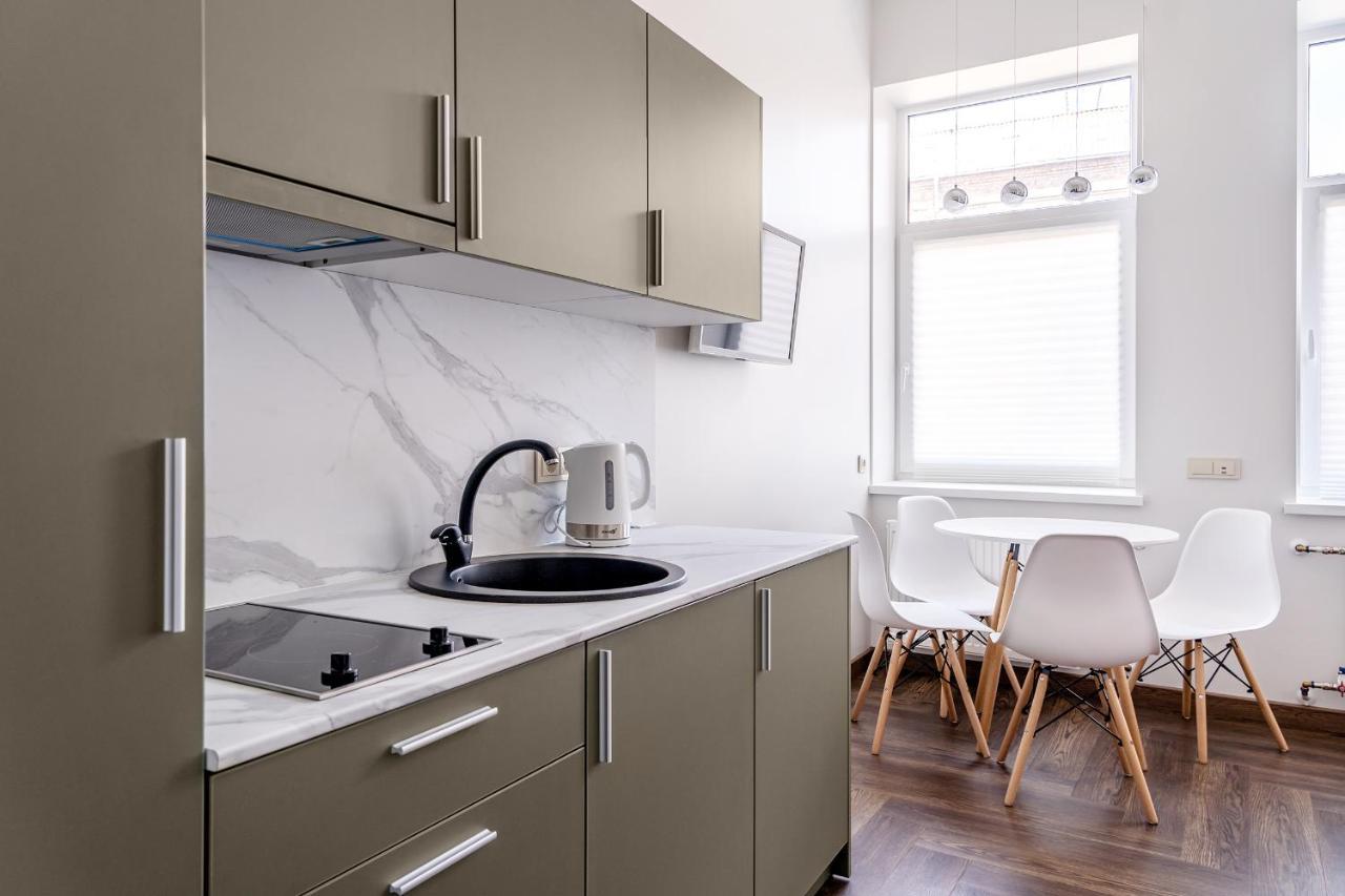 River House Apartments Каунас Екстер'єр фото